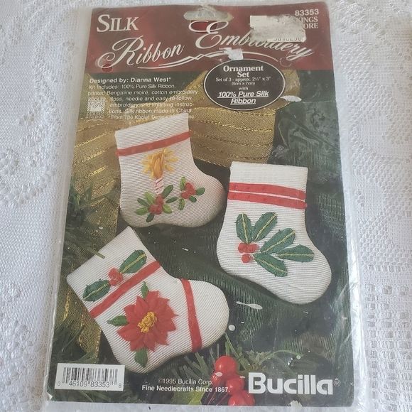 3 Vintage Christmas Holiday Craft Kits - Picture 5 of 8